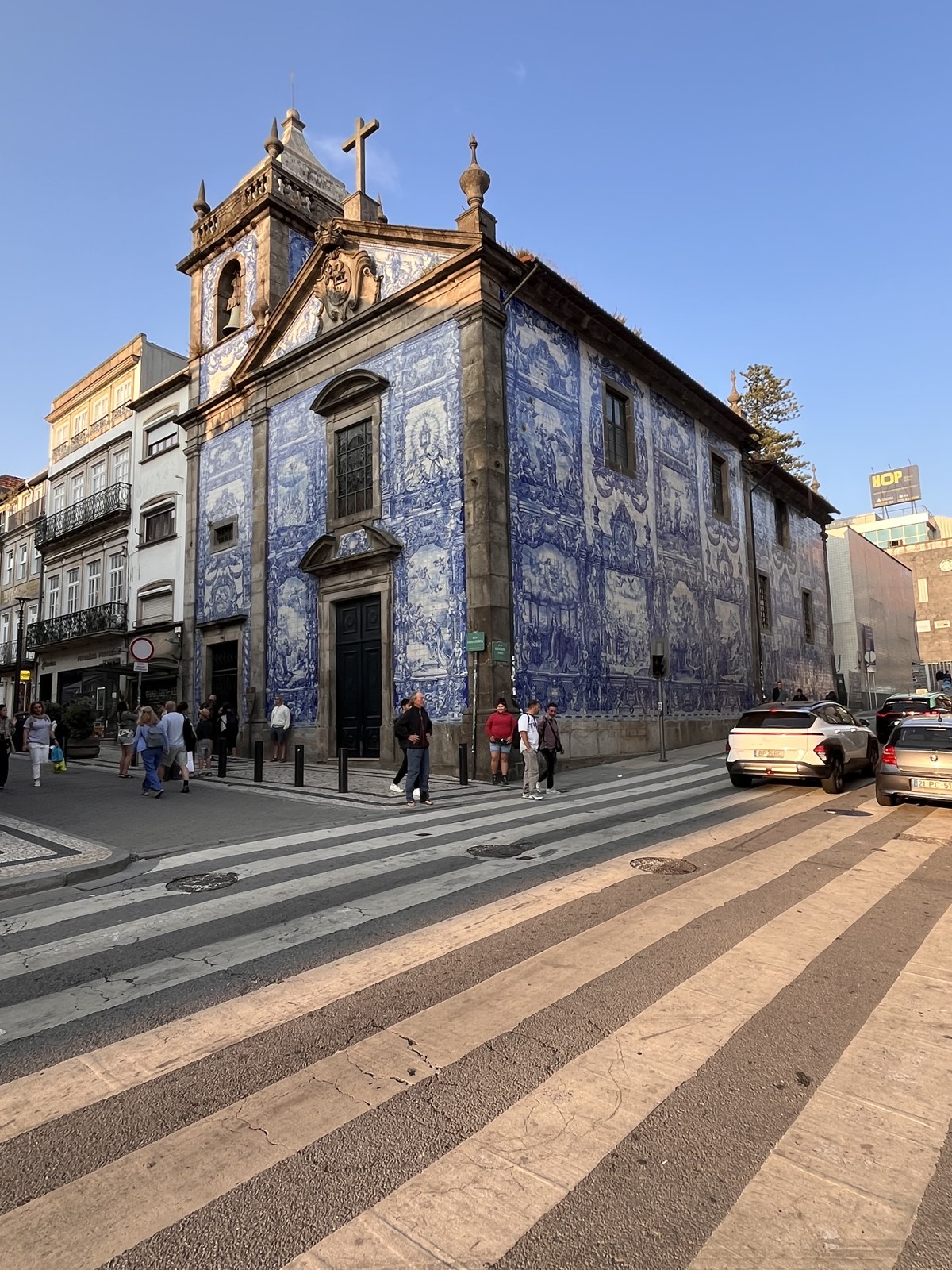 Capela das Almas in Porto covered in blue and white azulejo tiles